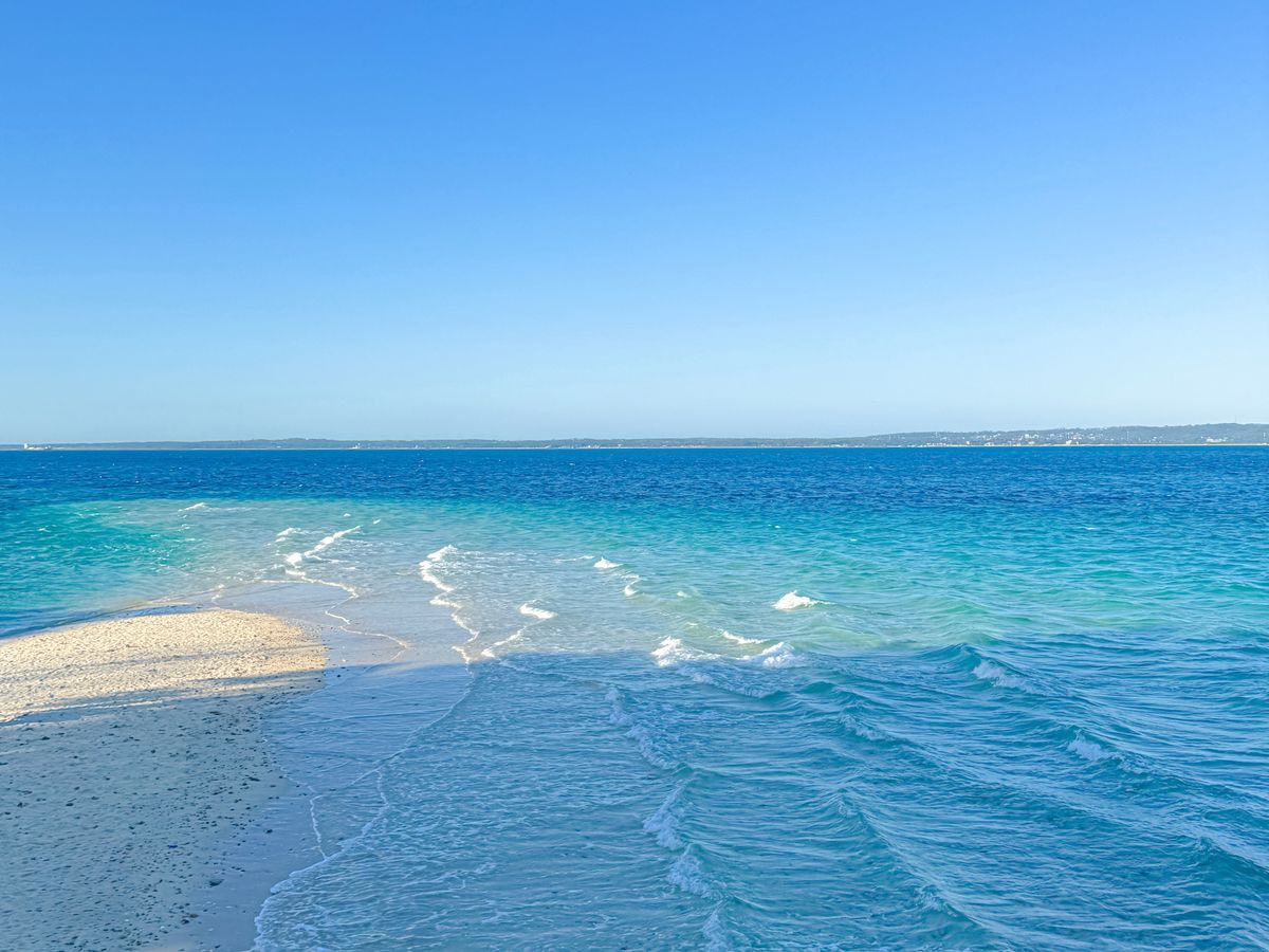 Turquoise water on a Zanzibar beach